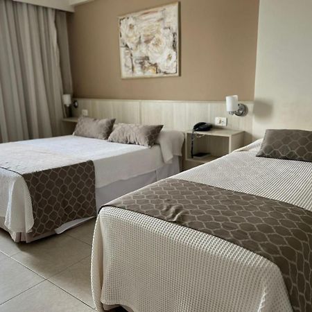 Hotel Binder Quality Inn โมจิดัสครูเซส ภายนอก รูปภาพ